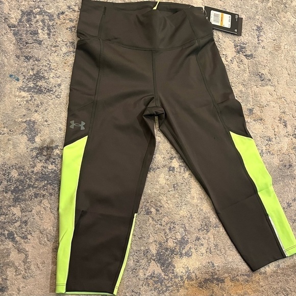 Nwt Under‎ Armour Women's Fly Fast 3.0 Speed Capri - Picture 4 of 5